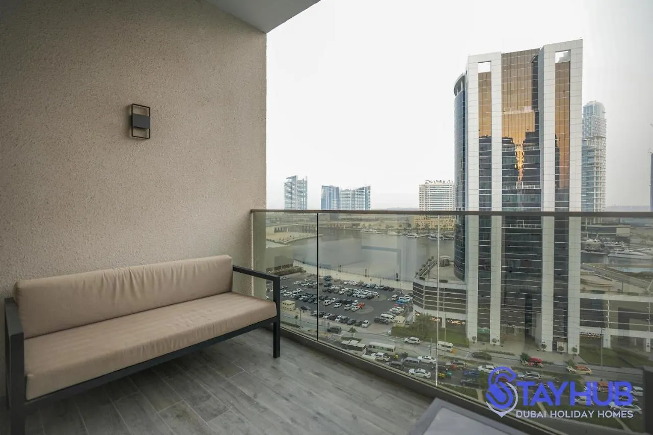 Midtown Luxury:Dubai Mall 10 Min Apartment Dubai